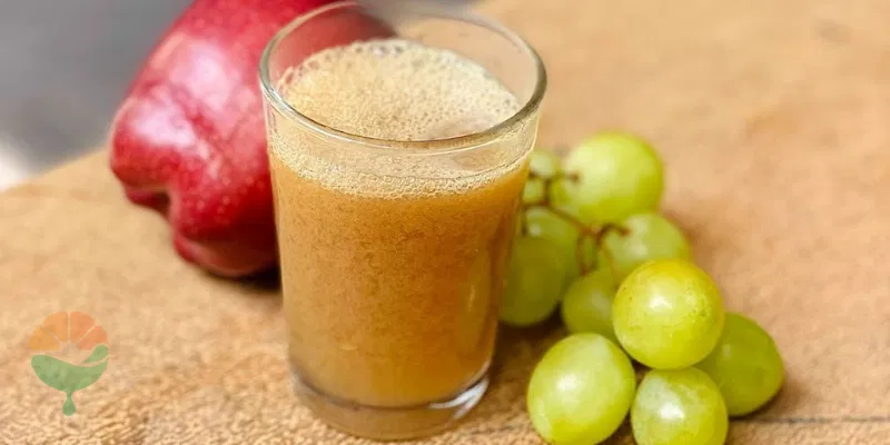 Nước ép táo nho