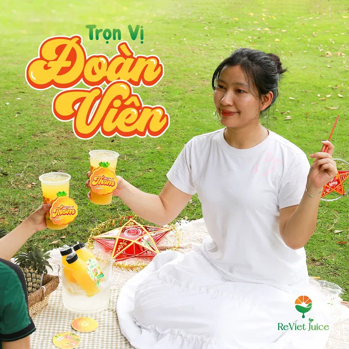 Cup Holder HOUSE OF THƠM là phiên bản đặc biệt từ Nước ép ReViet