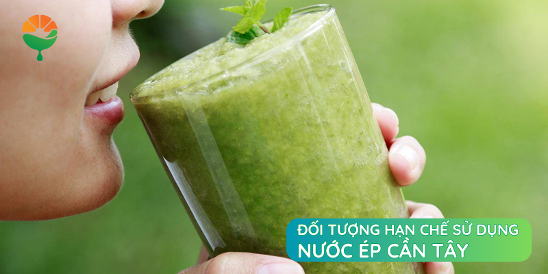 Đối tượng nên tránh sử dụng nước ép cần tây